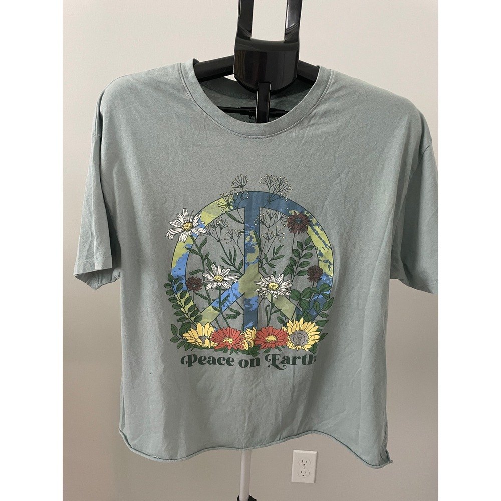 Awake Womens XL Graphic T-Shirt Peace on Earth Green Floral Sunflowers Cotton